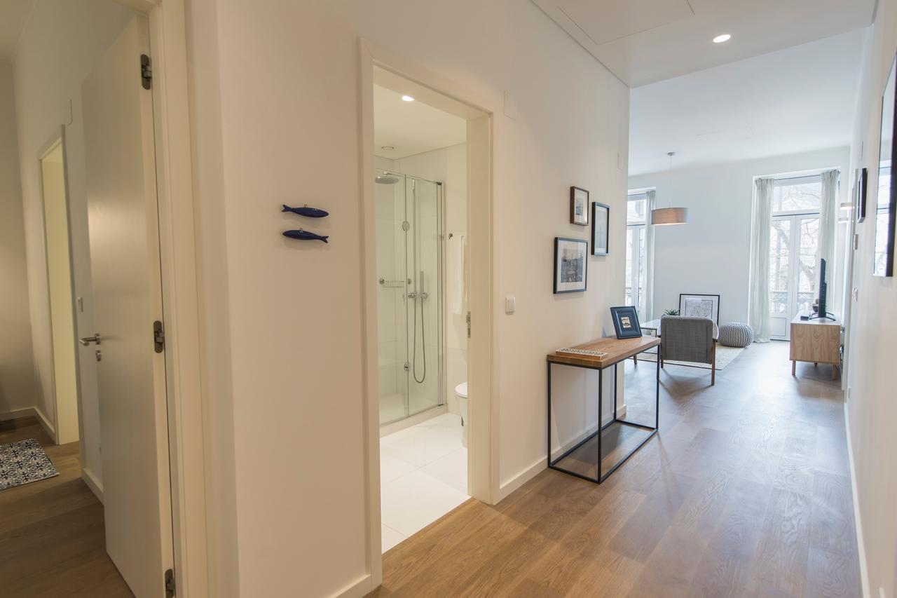 Urban Chic Apartment In The Heart Of Historic Lisbon Exterior photo